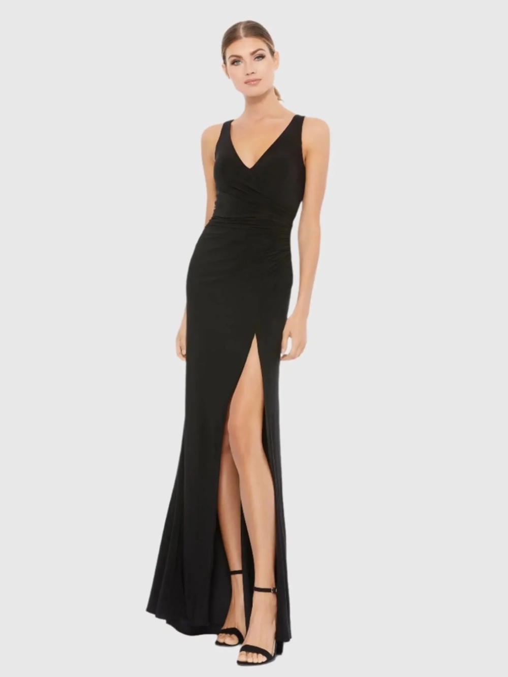 NWT IEENA FOR MAC DUGGAL  Black Faux Wrap Sleeveless V Neck Gown